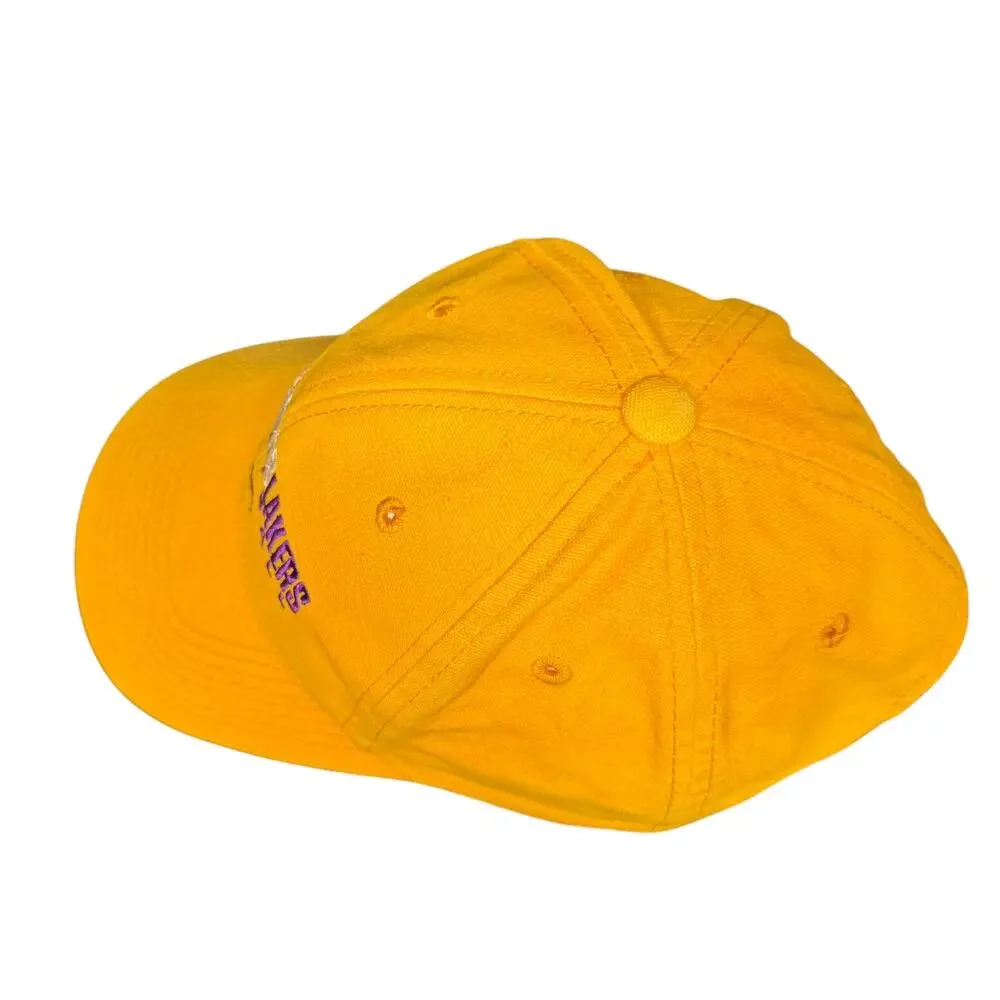 Nike LA Los Angeles Lakers Basketball Yellow Center Swoop Strapback Nike Team
